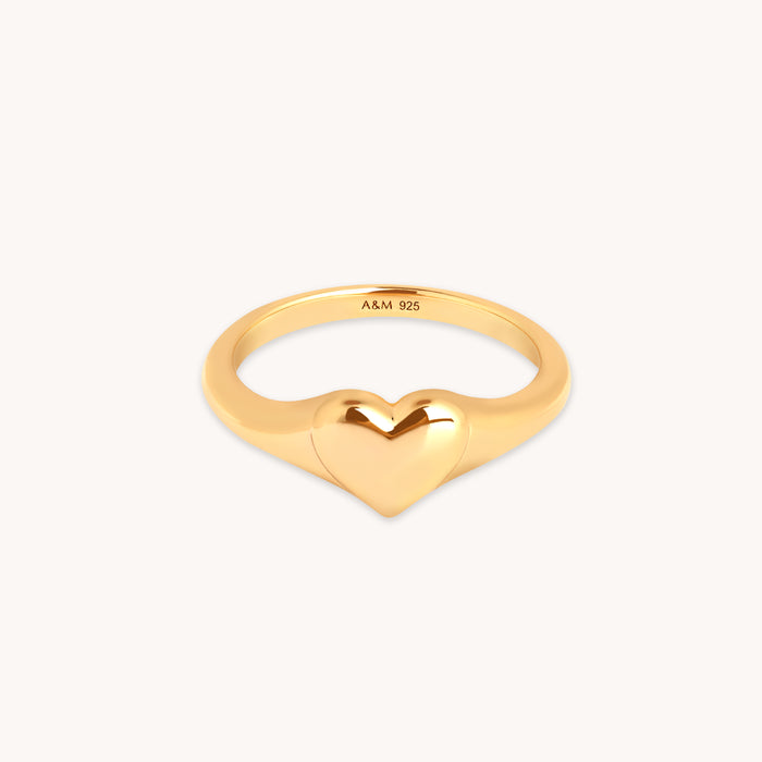 18k Gold Plated Jewellery - Heart Signet Ring in Gold - Signet Ring - Astrid &amp; Miyu