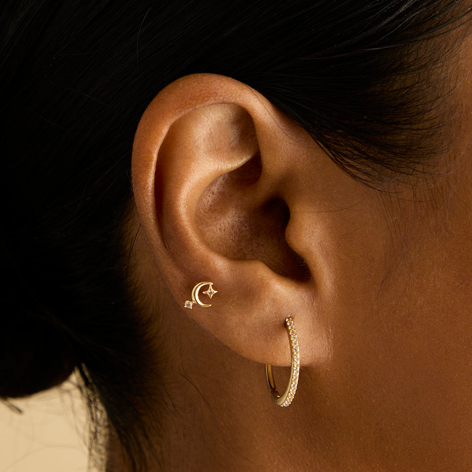 Flat Back Labret Studs - Celestial Moon Piercing Stud in Solid Gold - Piercing Studs - Astrid & Miyu
