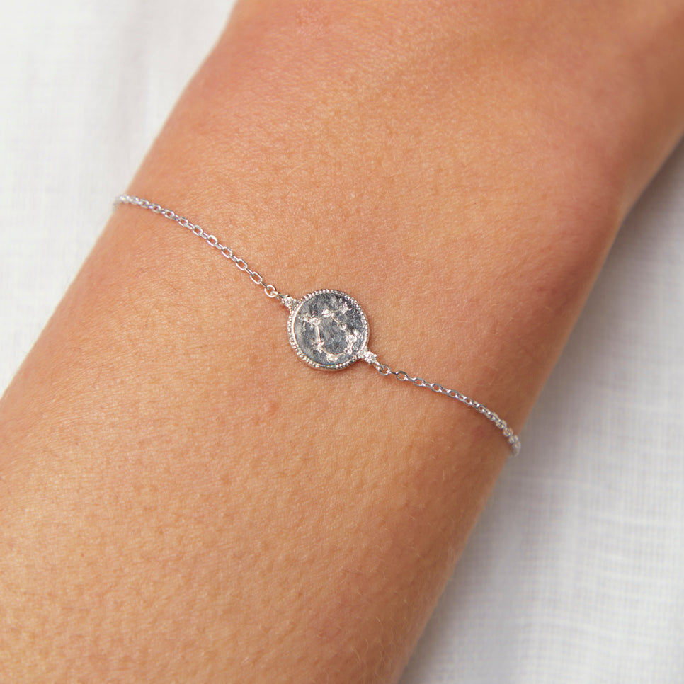Bracelets - Gemini Zodiac Bracelet in Silver - Zodiac - Astrid &amp; Miyu