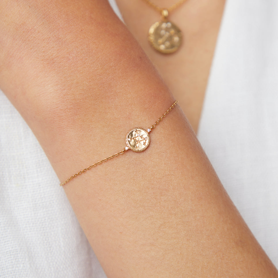 18k Gold Plated Jewellery - Virgo Zodiac Bracelet in Gold - Zodiac - Astrid &amp; Miyu