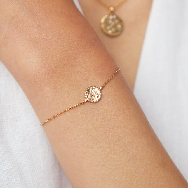 18k Gold Plated Jewellery - Virgo Zodiac Bracelet in Gold - Zodiac - Astrid &amp; Miyu