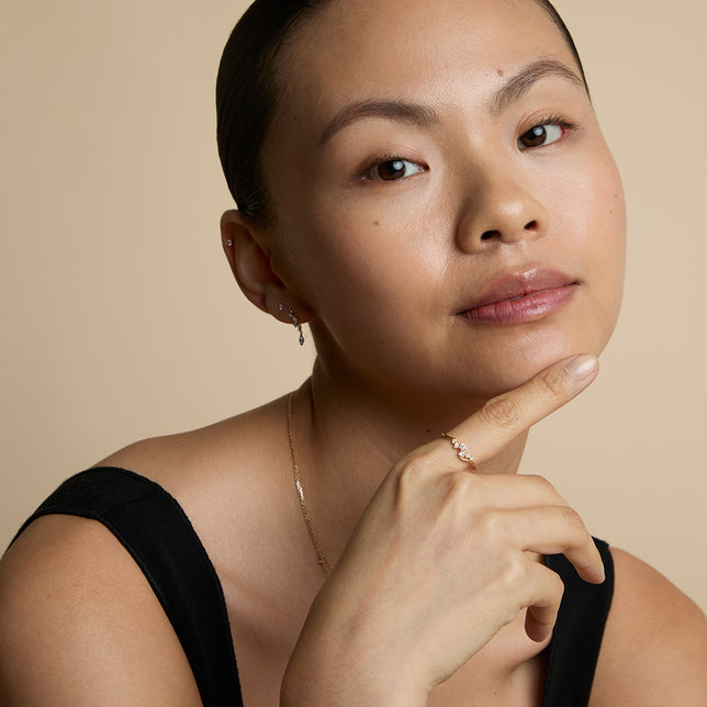 Diamond Cluster Ring in Solid Gold-Astrid &amp; Miyu