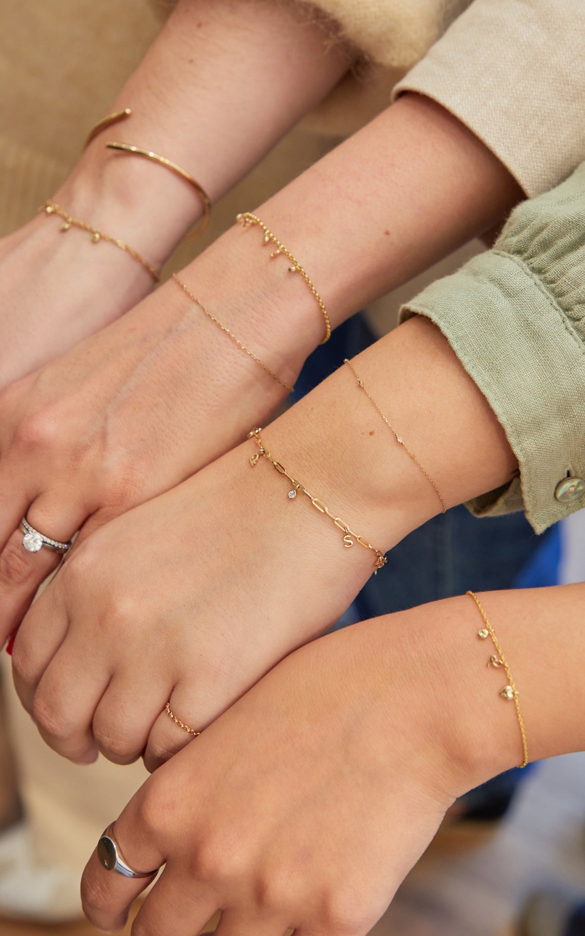 Footer_image_All_in-store_services_focus_-_Portrait_41dea115-92e3-41a6-8ee0-8bd24dc4b9d6-Astrid &amp; Miyu