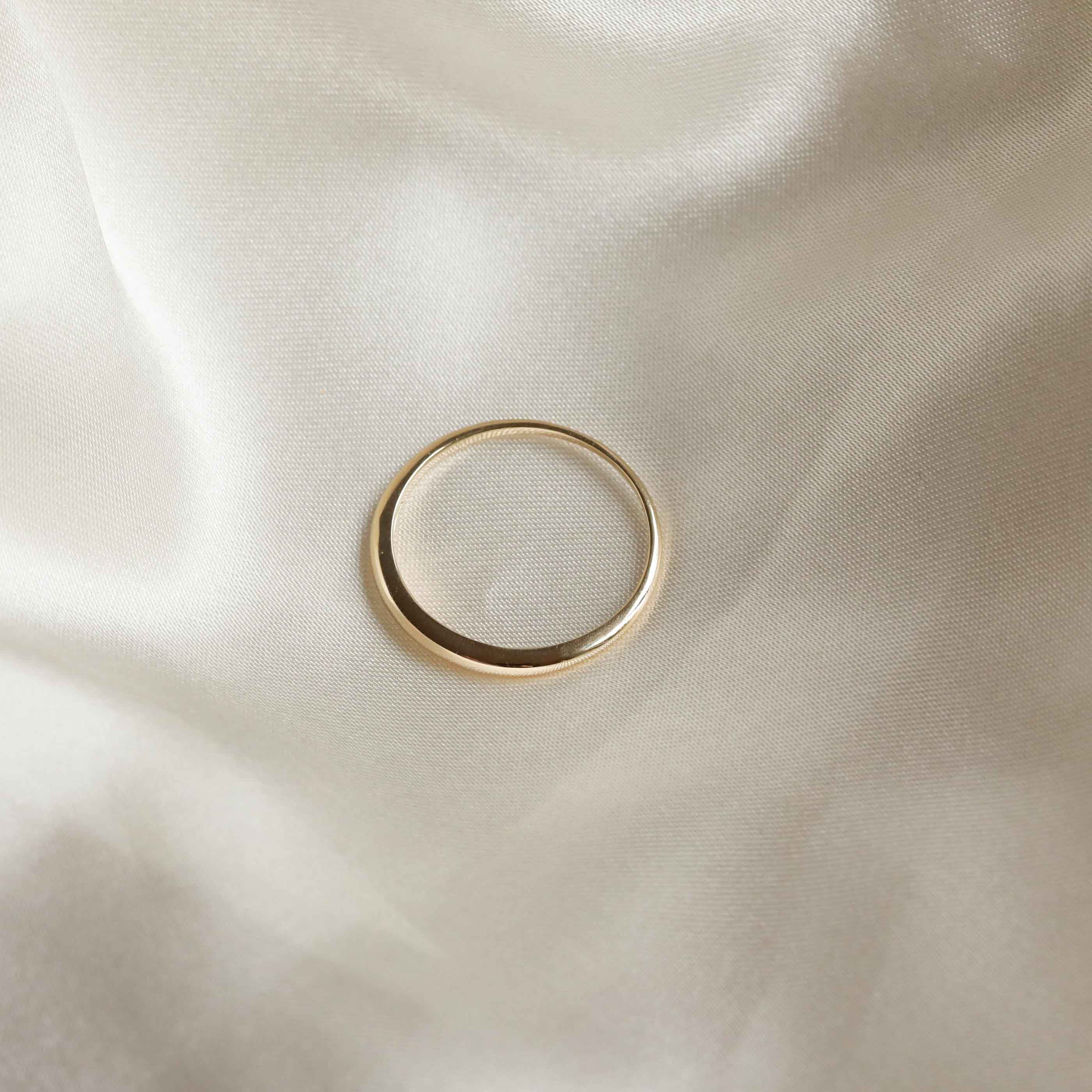 Band Rings - Dome Ring in Solid Gold - Band Ring - Astrid & Miyu