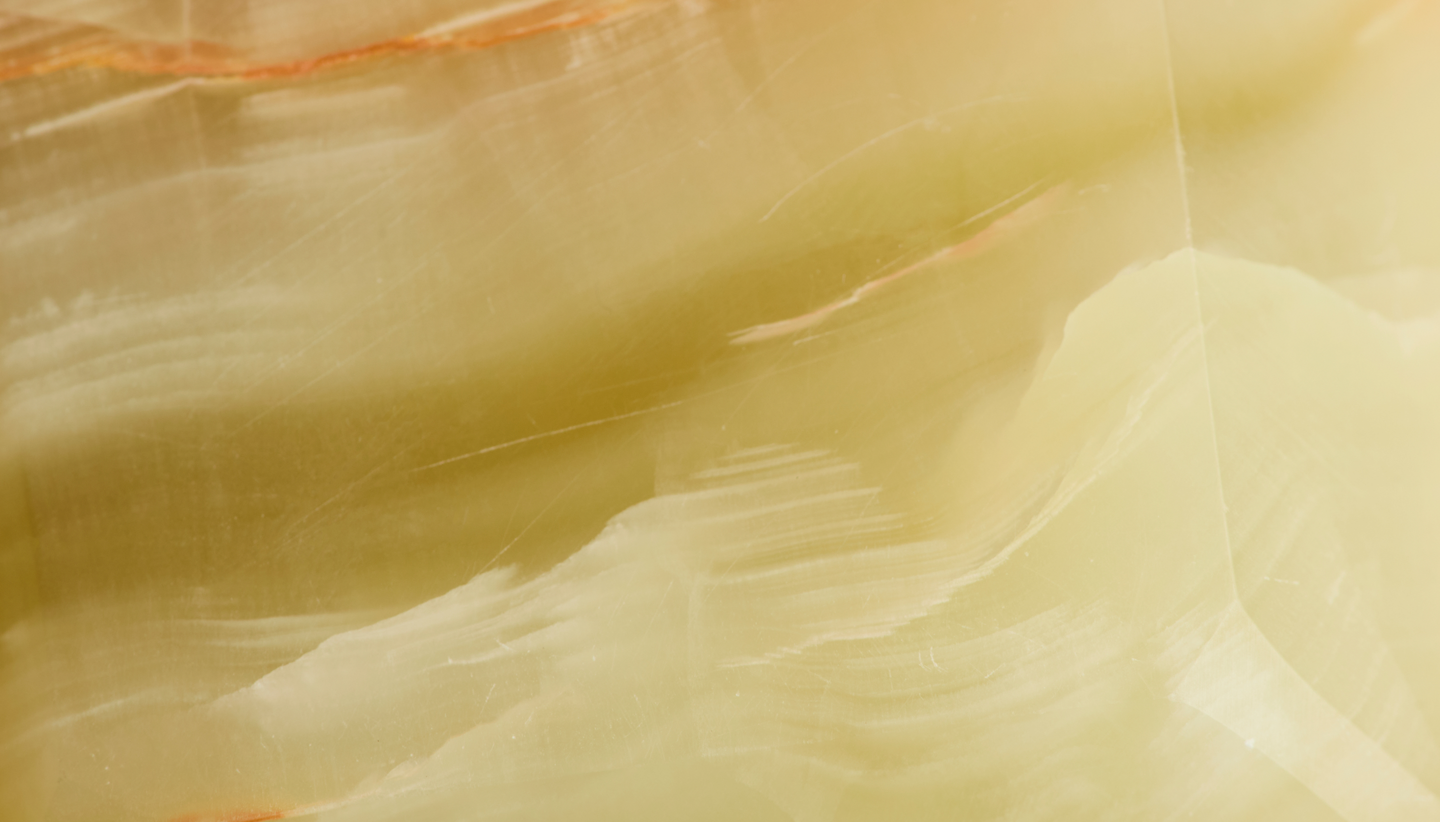 Hero_Desktop_09e4d268-8ecb-46d1-a3da-1de018553f10-Astrid & Miyu