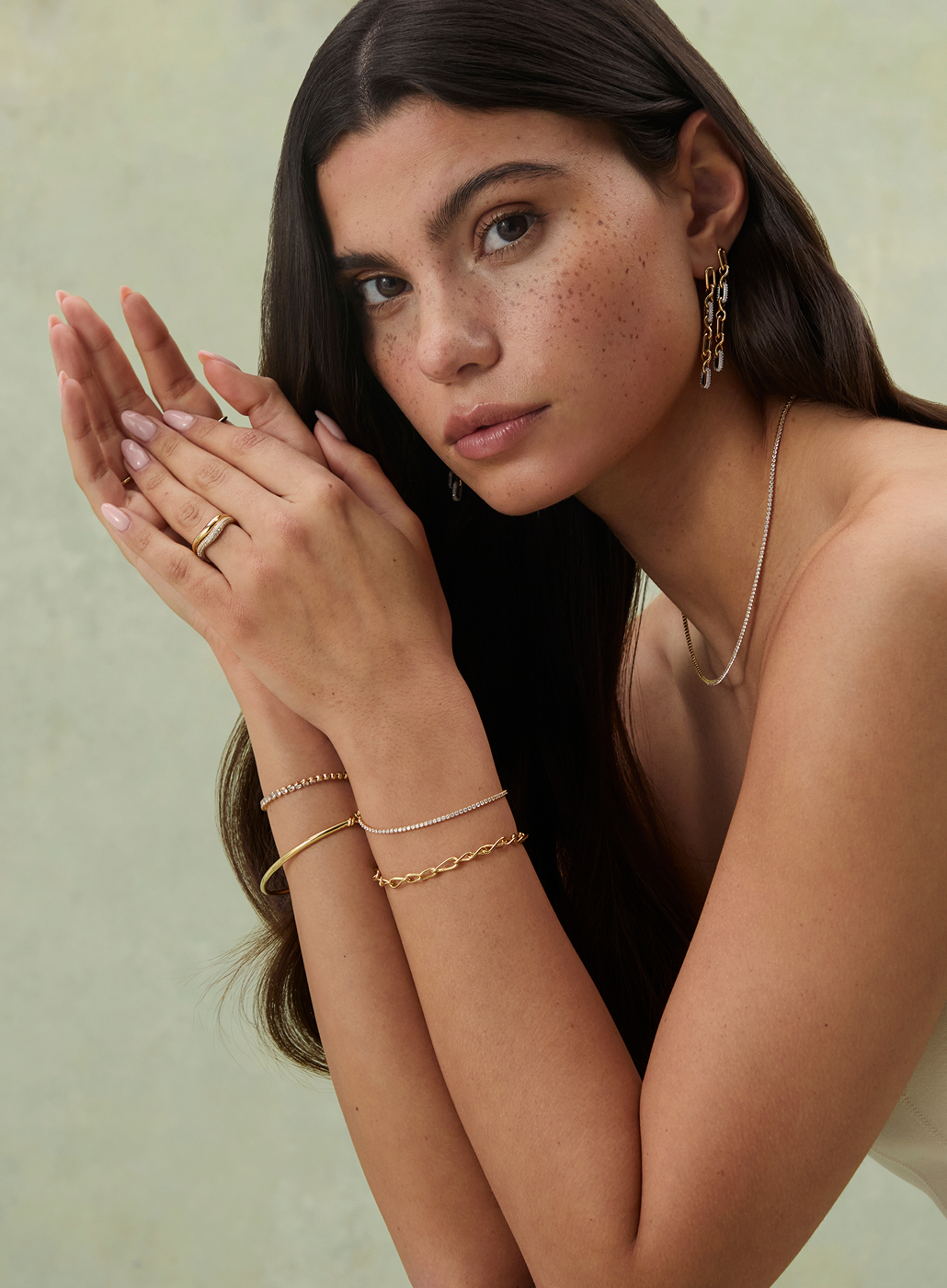 Q1_26_Q1_PartB_Best_Sellers_Mob-Astrid & Miyu